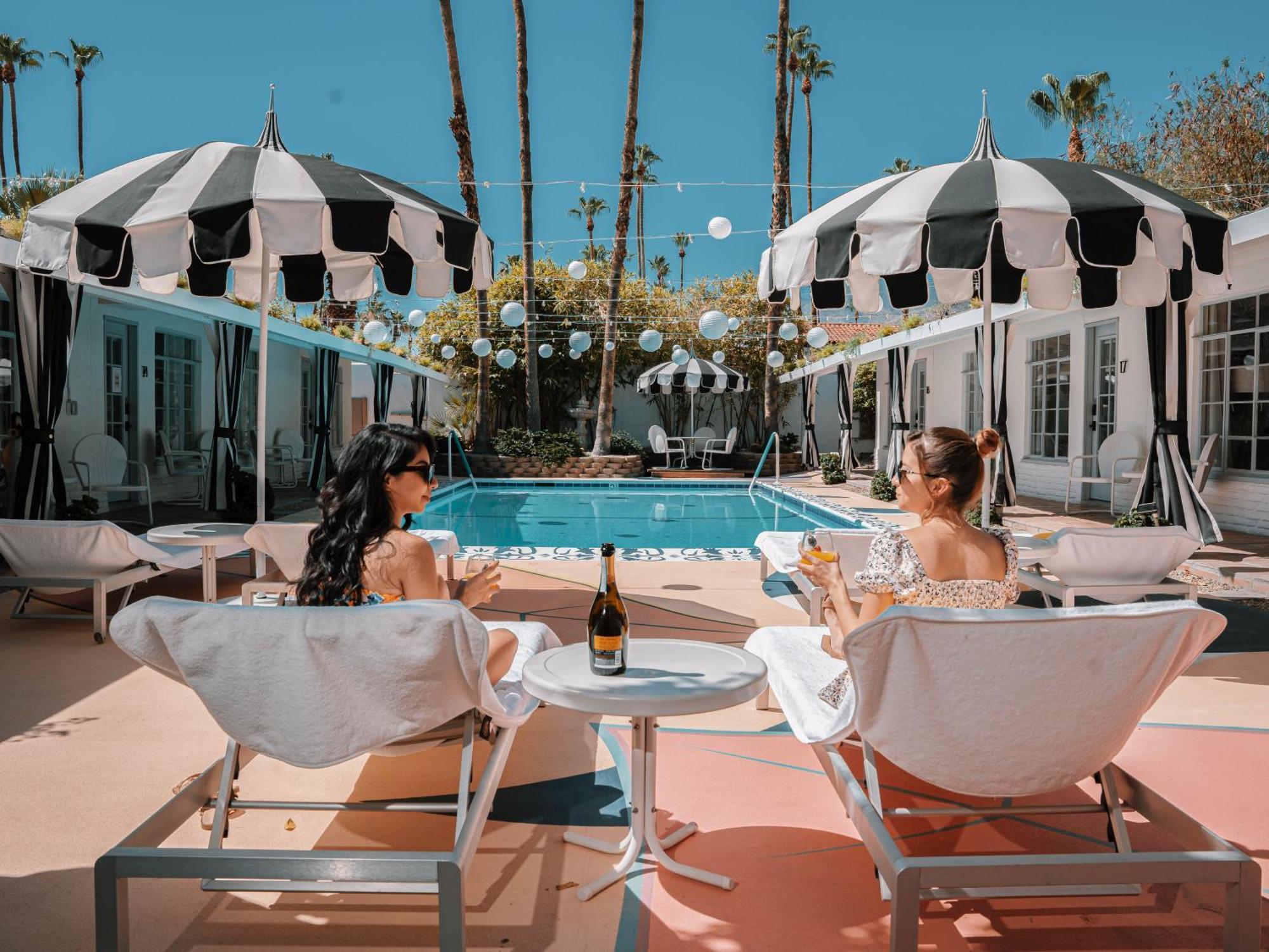 Poolside Architectural Escape Stunning Views Hotel Palm Springs Exterior photo